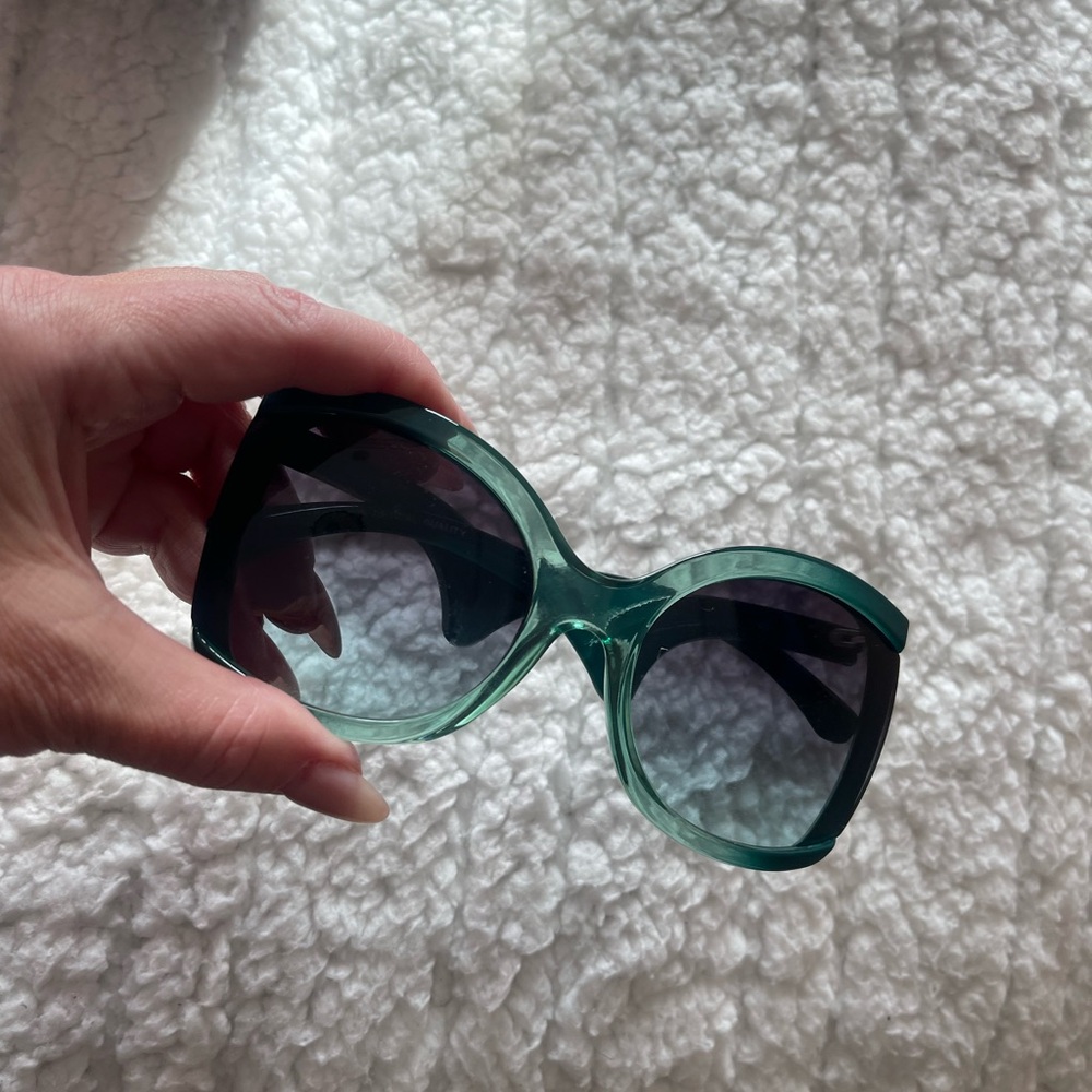 Stylish Green Sunglasses